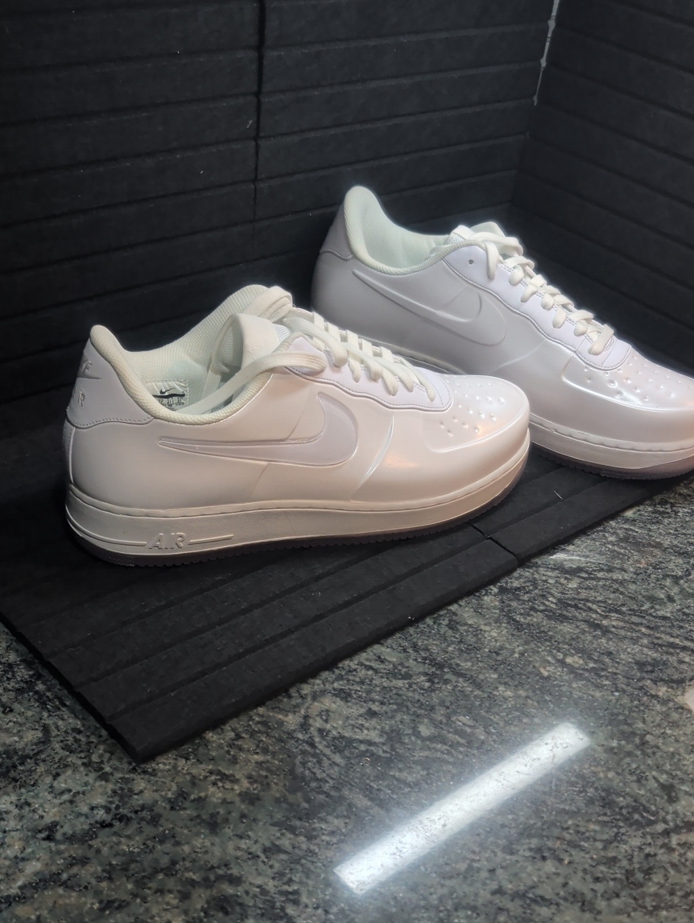 Nike AF1 Foamposite Pro Cup Men’s Low-Top Sneakers - White